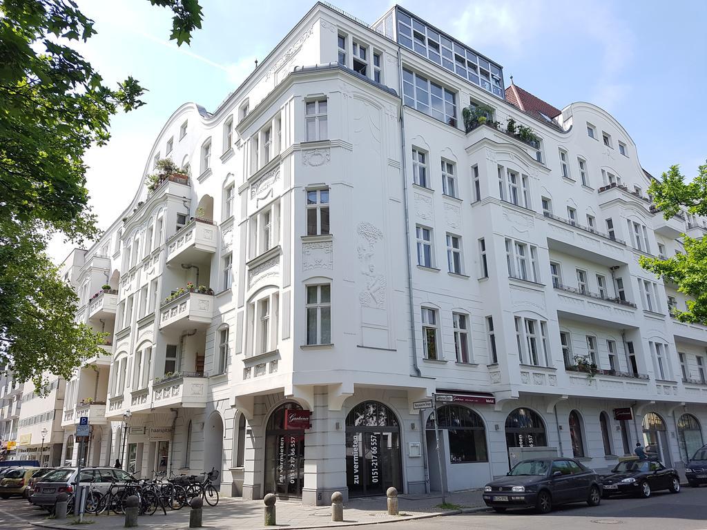 Appartamento Gastein By Rockchair L Superhost Status L 2 Bedrooms Boxspringbeds 1,5 Bathrooms - Cozy Family & Business Flair Welcomes You! Berlino